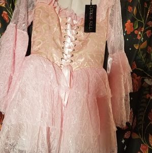 They'll Eat Cake costume